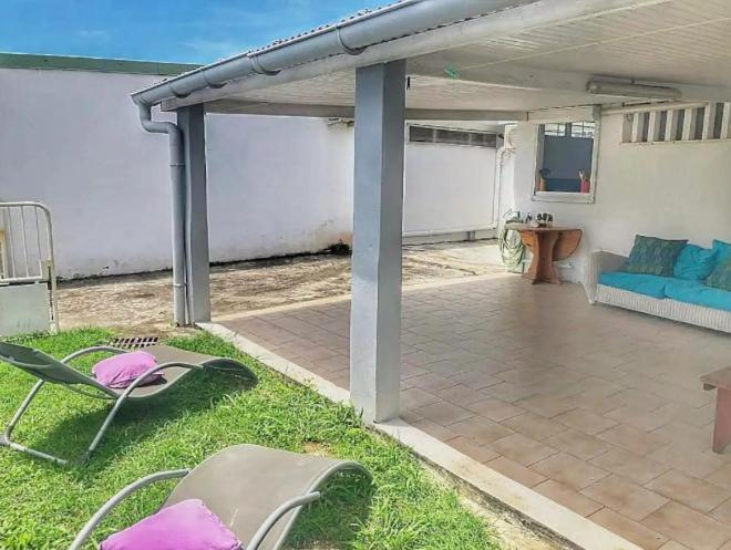 Malilia Beach A Sainte-Anne - Wifi -5 Min A Pied De La Plage Kültér fotó